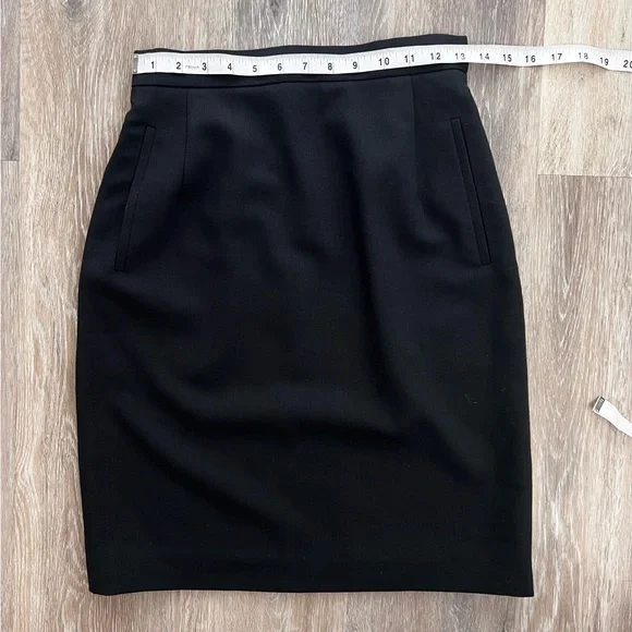 I Magnin Black Wool Pencil Skirt Size 6 Vintage Retro Pockets